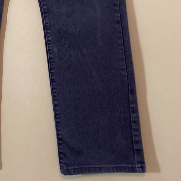Levi’s NWOT Demi Curve Classic Slim Leg denim jeans 10/30 - Picture 5 of 9